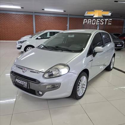 FIAT PUNTO 1.6 ESSENCE 16V FLEX 4P MANUAL FIAT PUNTO 1.6 ESSENCE 16V FLEX 4P MANUAL